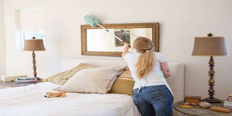 Áp dụng cách trị mạt gà bằng việc tiến hành quy trình vệ sinh toàn bộ phòng ốc